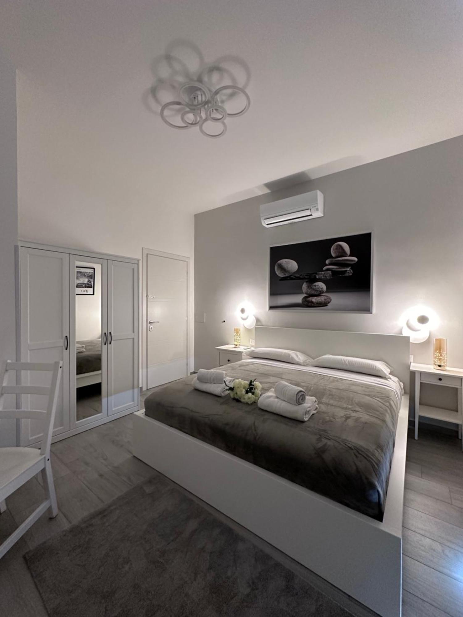 Roma Centro Softrooms Guest House Affittacamere Dış mekan fotoğraf