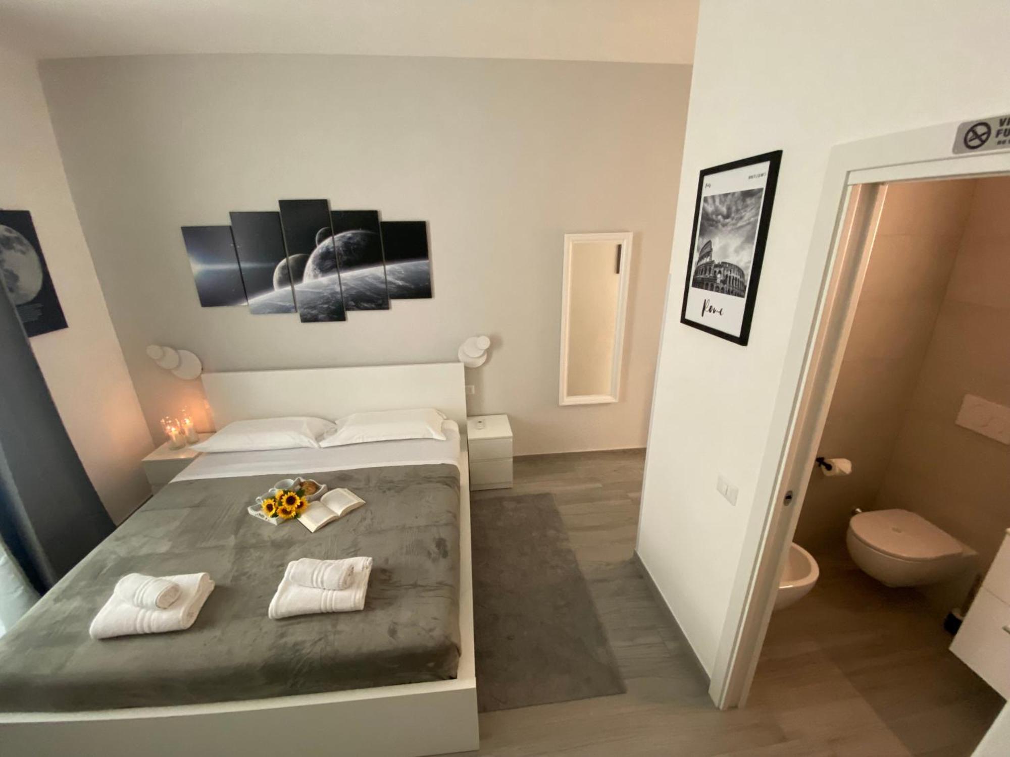 Roma Centro Softrooms Guest House Affittacamere Dış mekan fotoğraf