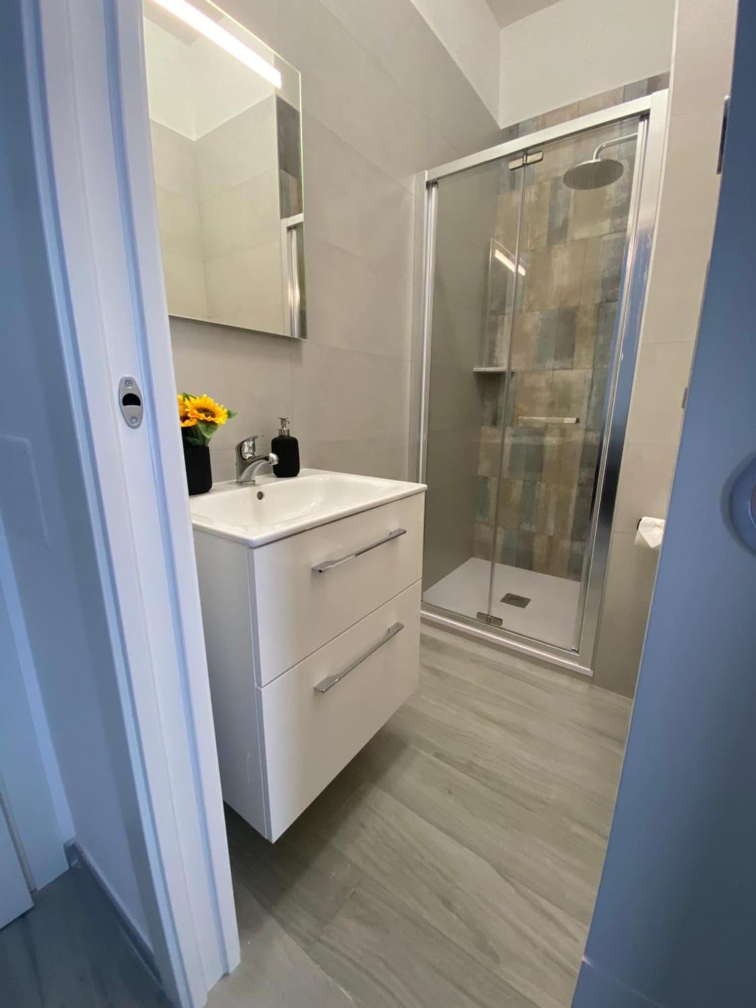 Roma Centro Softrooms Guest House Affittacamere Dış mekan fotoğraf
