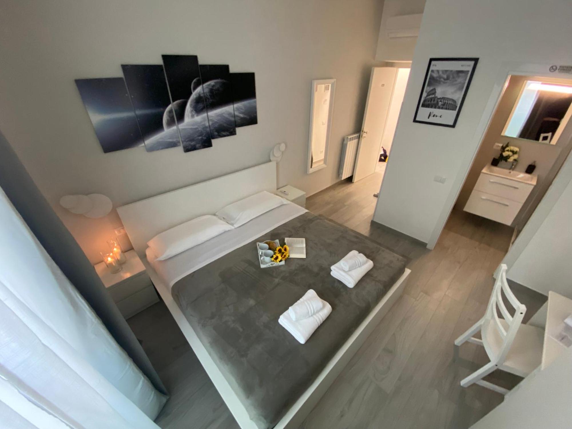 Roma Centro Softrooms Guest House Affittacamere Dış mekan fotoğraf
