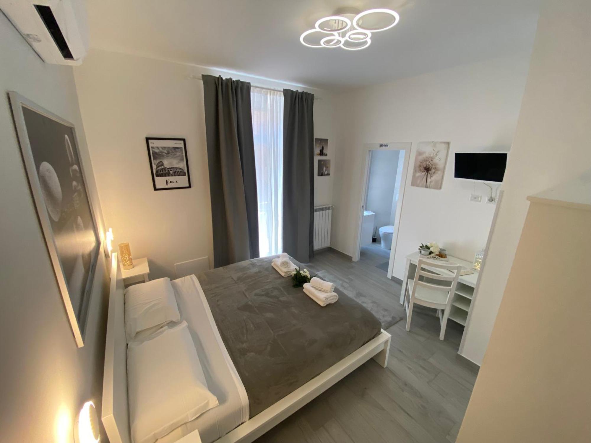Roma Centro Softrooms Guest House Affittacamere Dış mekan fotoğraf