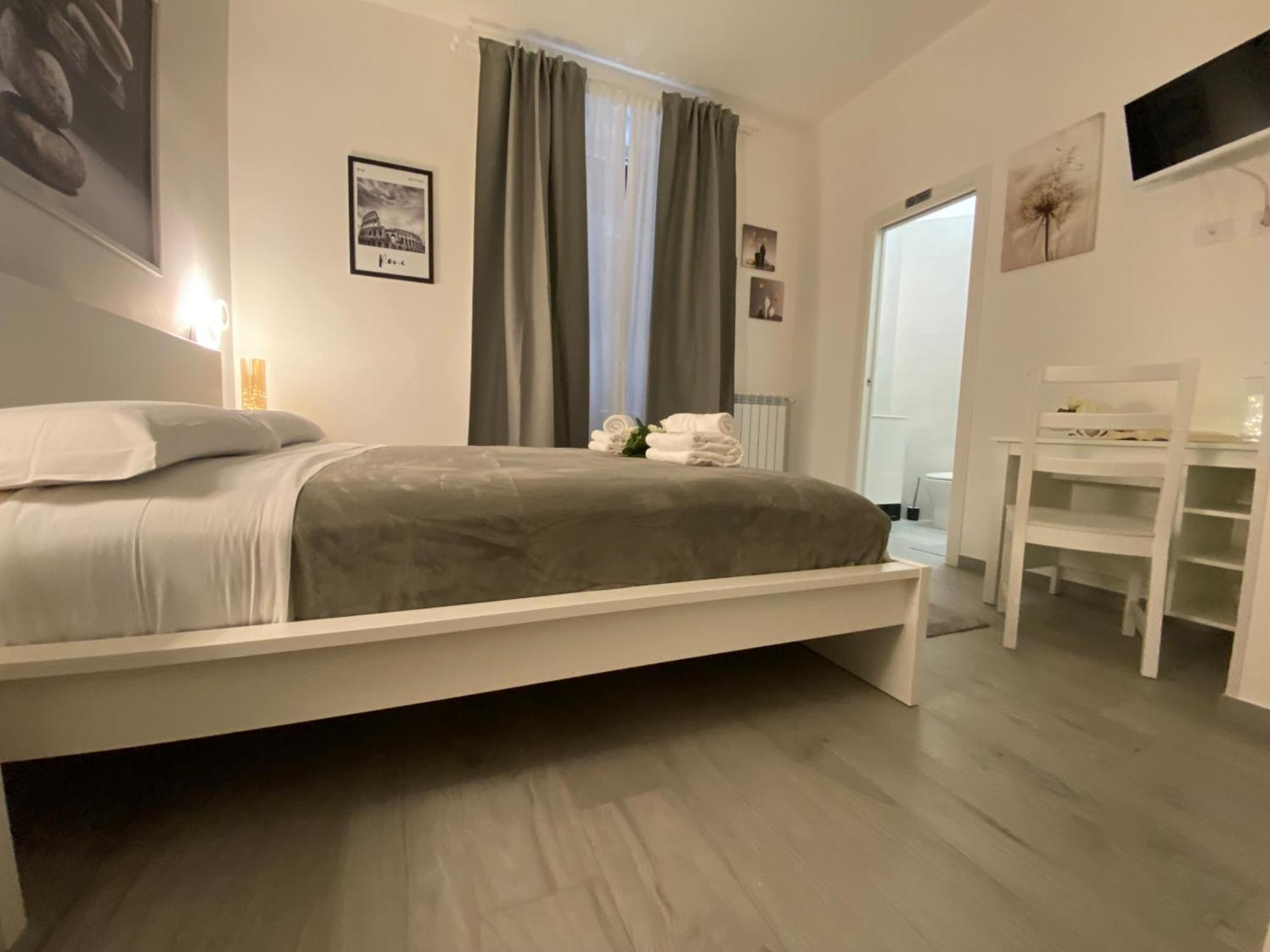 Roma Centro Softrooms Guest House Affittacamere Dış mekan fotoğraf