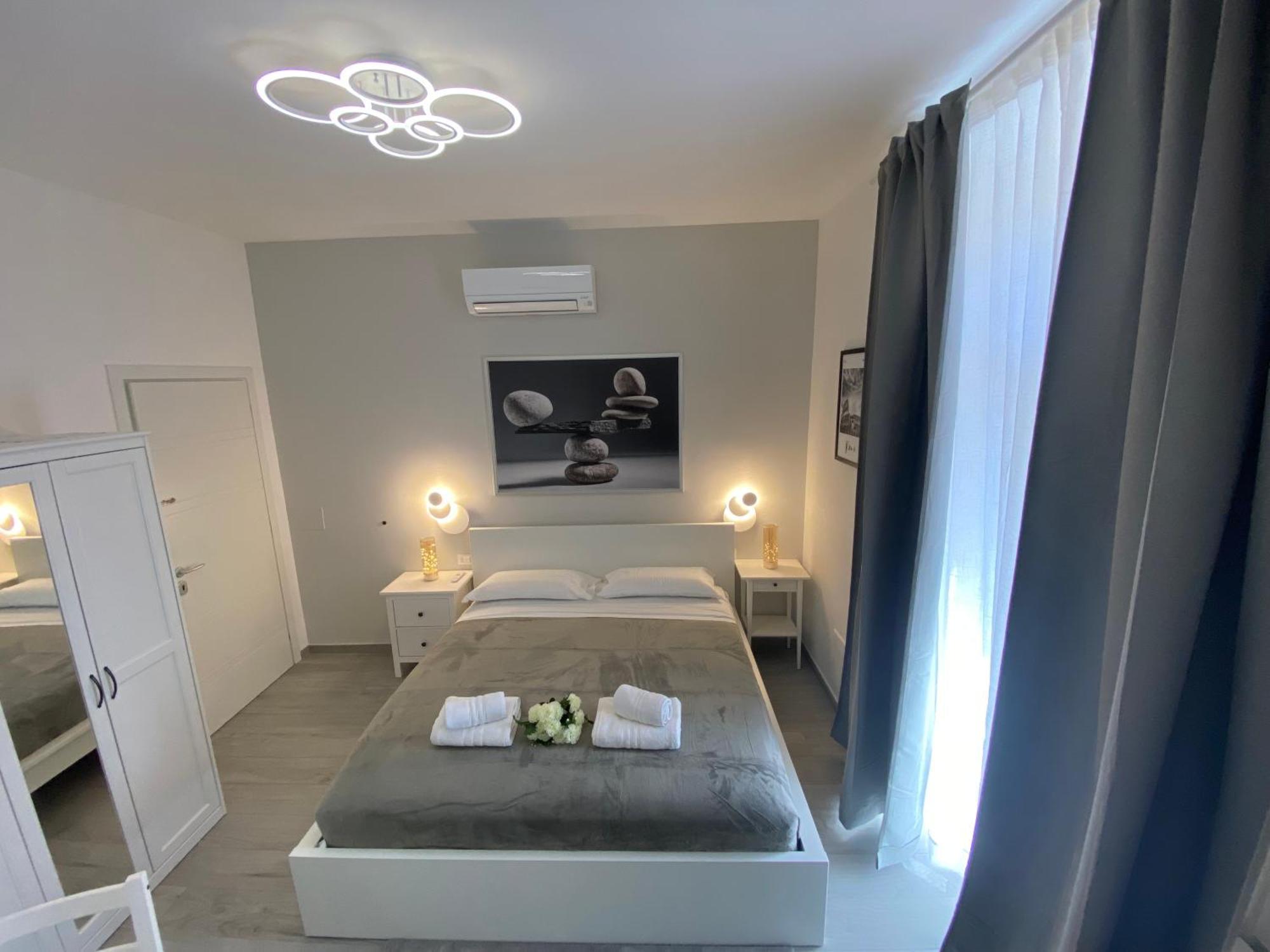 Roma Centro Softrooms Guest House Affittacamere Dış mekan fotoğraf