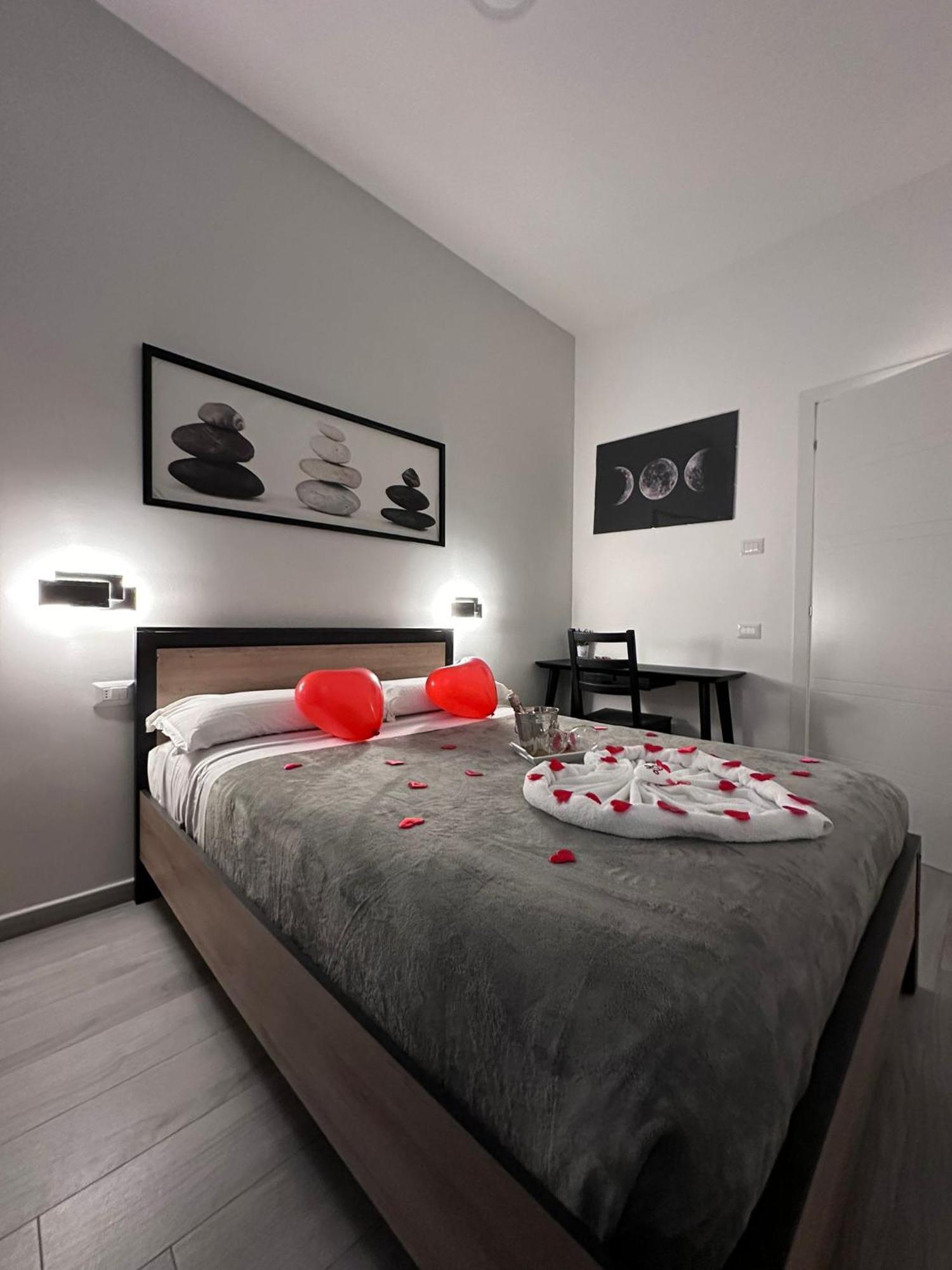 Roma Centro Softrooms Guest House Affittacamere Dış mekan fotoğraf
