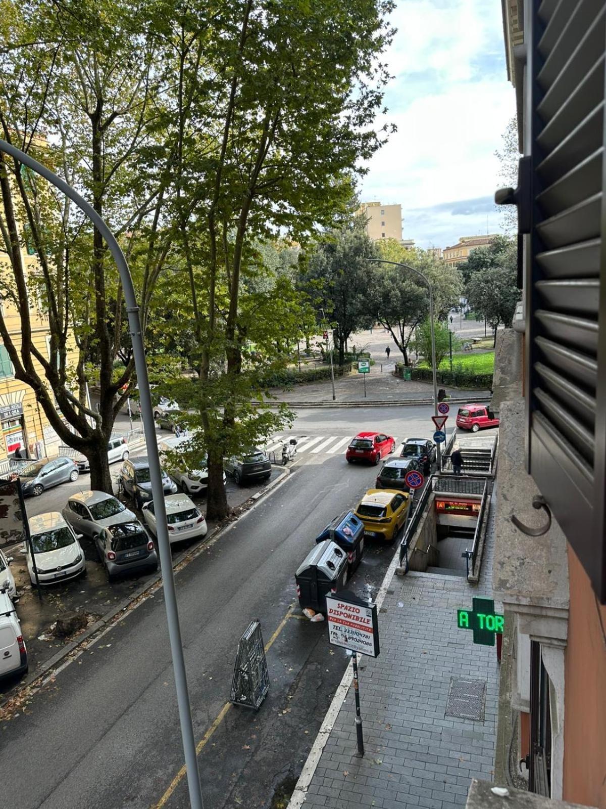 Roma Centro Softrooms Guest House Affittacamere Dış mekan fotoğraf